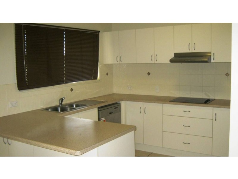 15 Summerland Drive, Deeragun QLD 4818