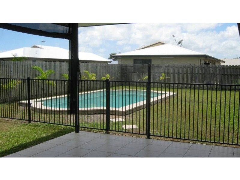 15 Summerland Drive, Deeragun QLD 4818