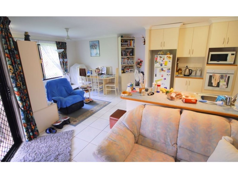 11 Borton Street, Balgal Beach QLD 4816