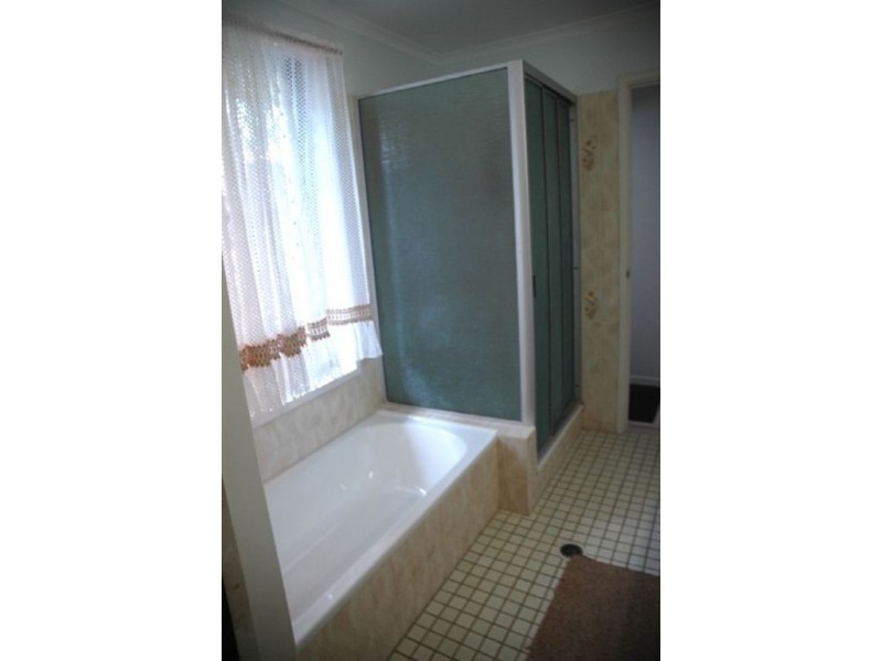 19 Birrahlee Crescent, Kirwan QLD 4817