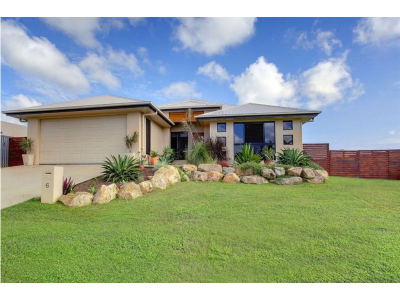6 Minstrel Court, Bushland Beach QLD 4818