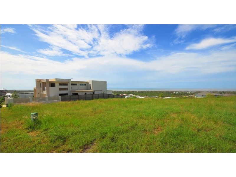 100 Goicoechea Drive, Bushland Beach QLD 4818