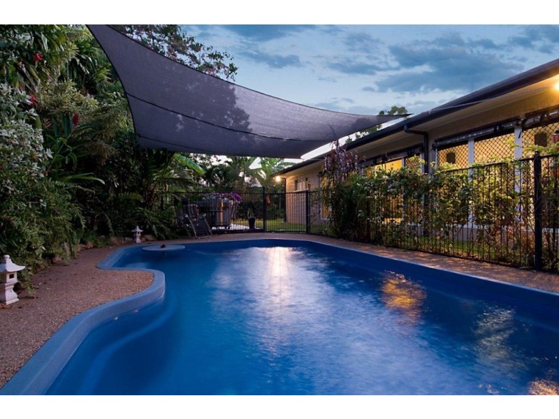 1 Jacob Court, Bushland Beach QLD 4818