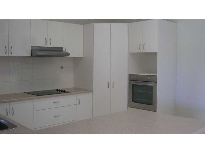 15 Summerland Drive, Deeragun QLD 4818