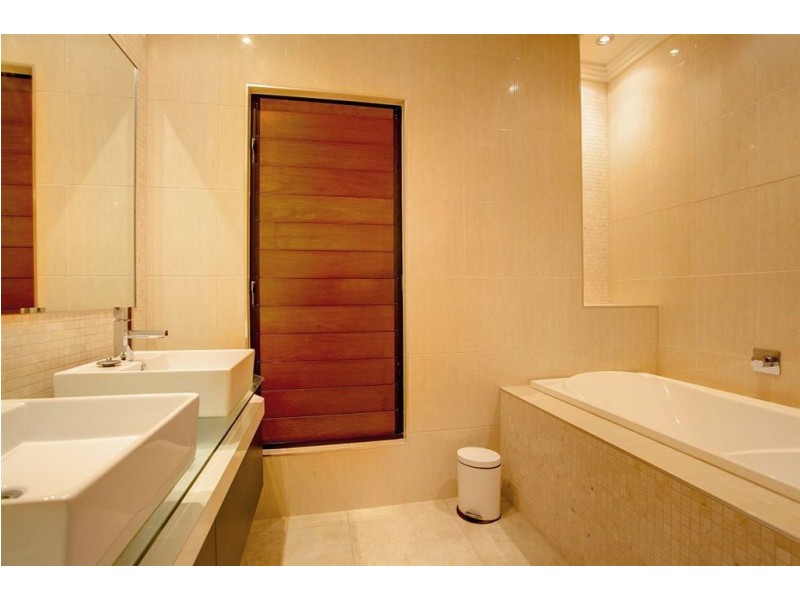 49 Waterview Drive, Bushland Beach QLD 4818