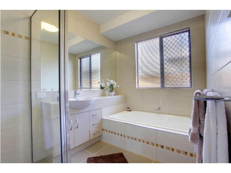 63 Bonnet Road, Mount Low QLD 4818