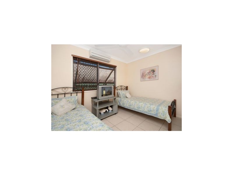 10 Joshua Court, Bushland Beach QLD 4818