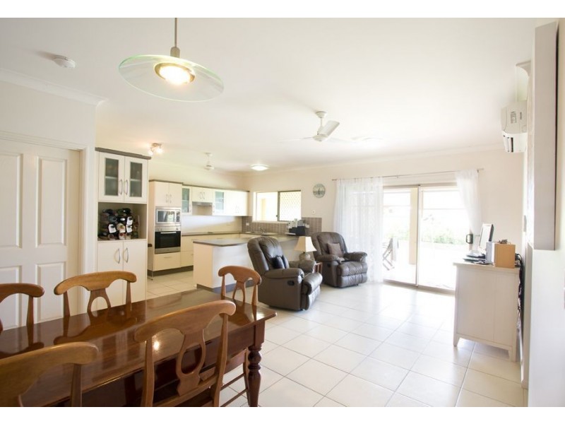 10 Genesta Court, Bushland Beach QLD 4818