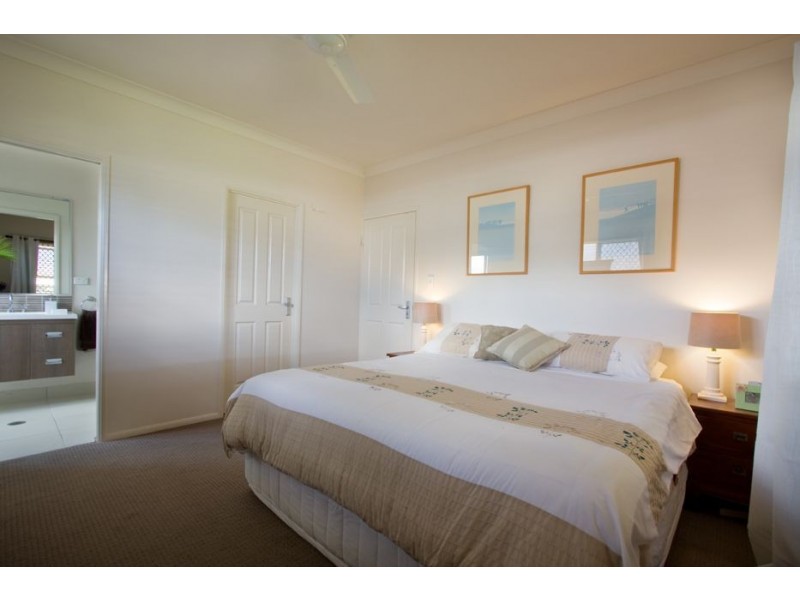 10 Genesta Court, Bushland Beach QLD 4818