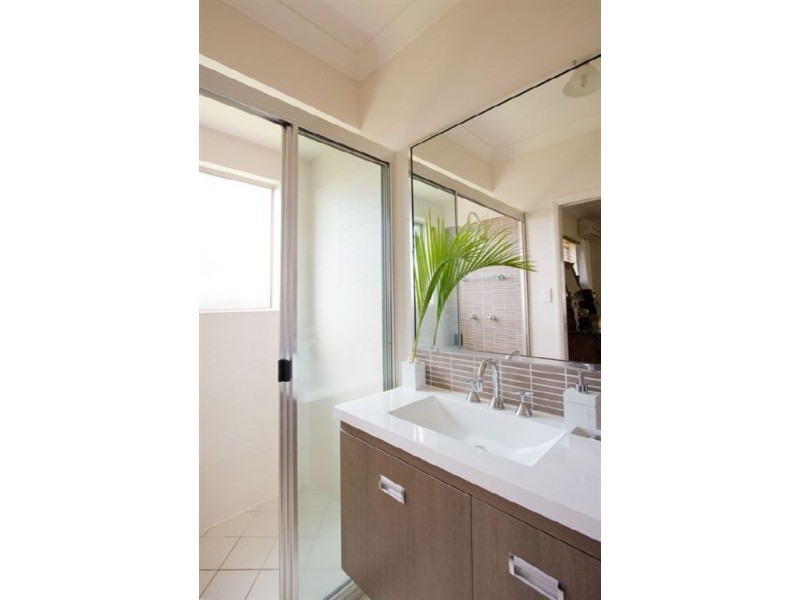 10 Genesta Court, Bushland Beach QLD 4818