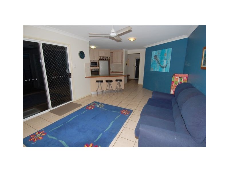 117 Coutts Drive, Bushland Beach QLD 4818