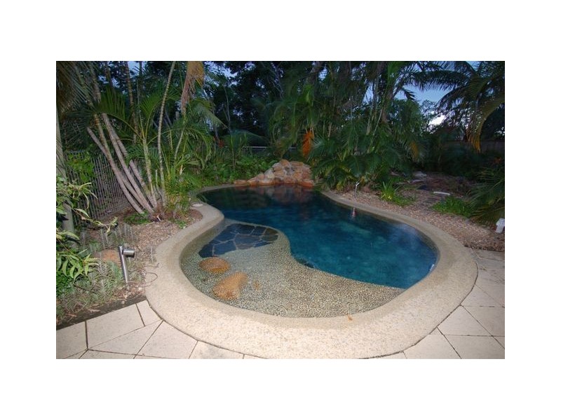117 Coutts Drive, Bushland Beach QLD 4818