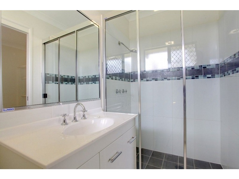 7 Anchorage Circuit, Bushland Beach QLD 4818
