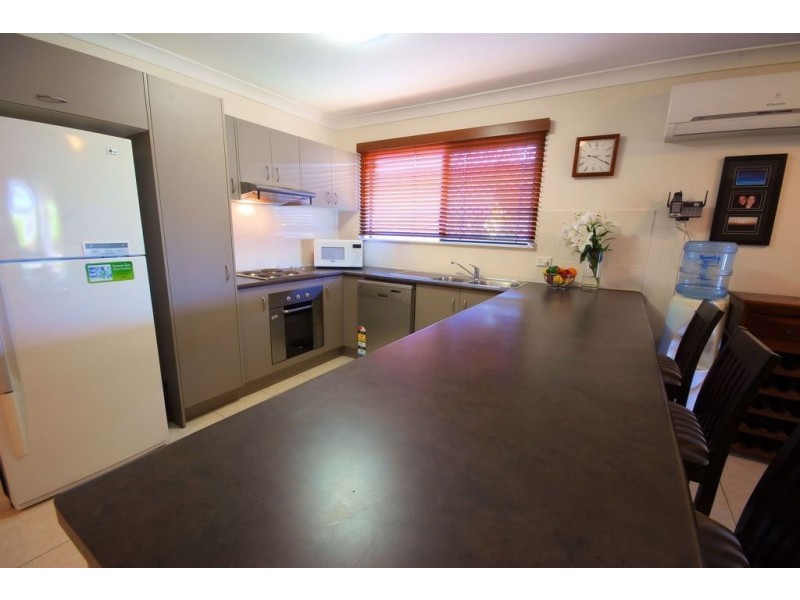 7 Littabella Place, Bushland Beach QLD 4818