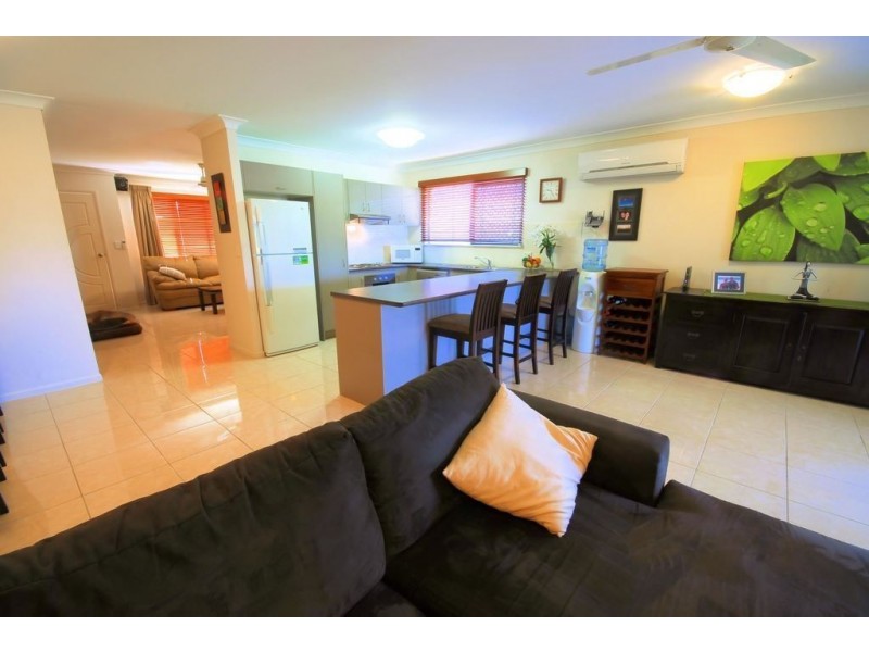 7 Littabella Place, Bushland Beach QLD 4818