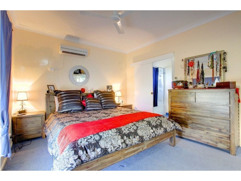 30 Shetland Place, Kelso QLD 4815