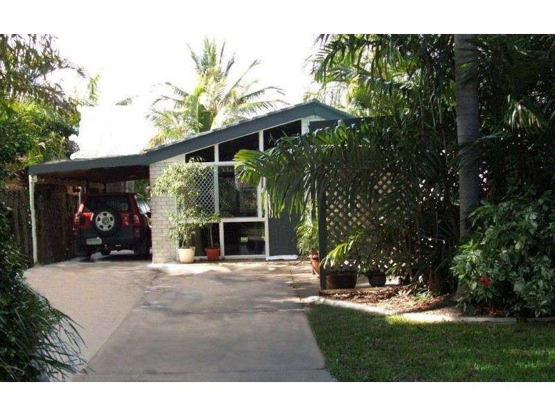 8 Willow Court, Kirwan QLD 4817