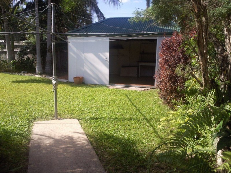 8 Willow Court, Kirwan QLD 4817