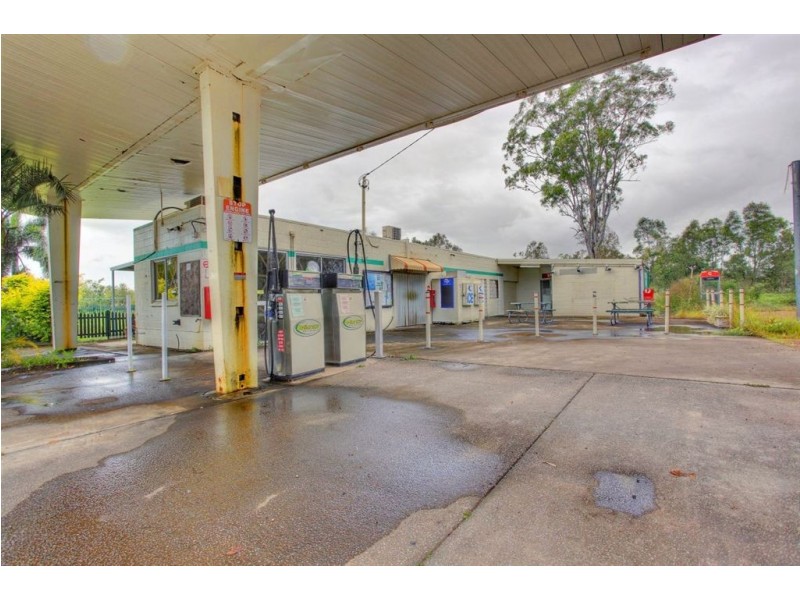 41790 Bruce Highway, Bluewater QLD 4818