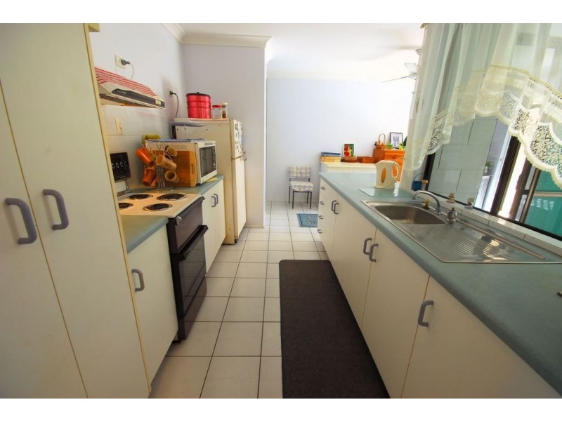 4 Fanning Court, Balgal Beach QLD 4816