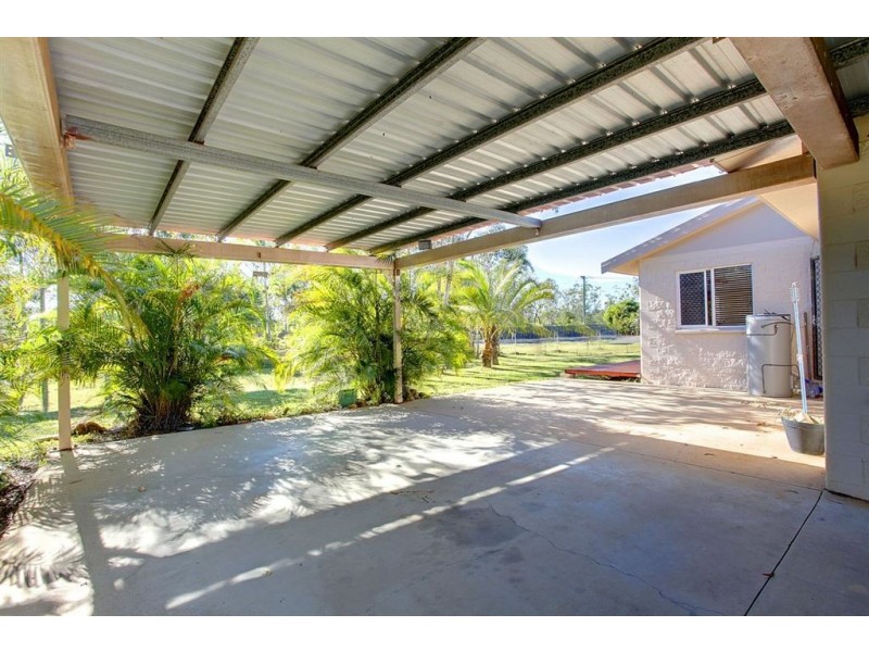 16 Bahama Court, Mount Low QLD 4818