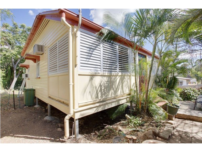 20 Clifton Street, North Ward QLD 4810