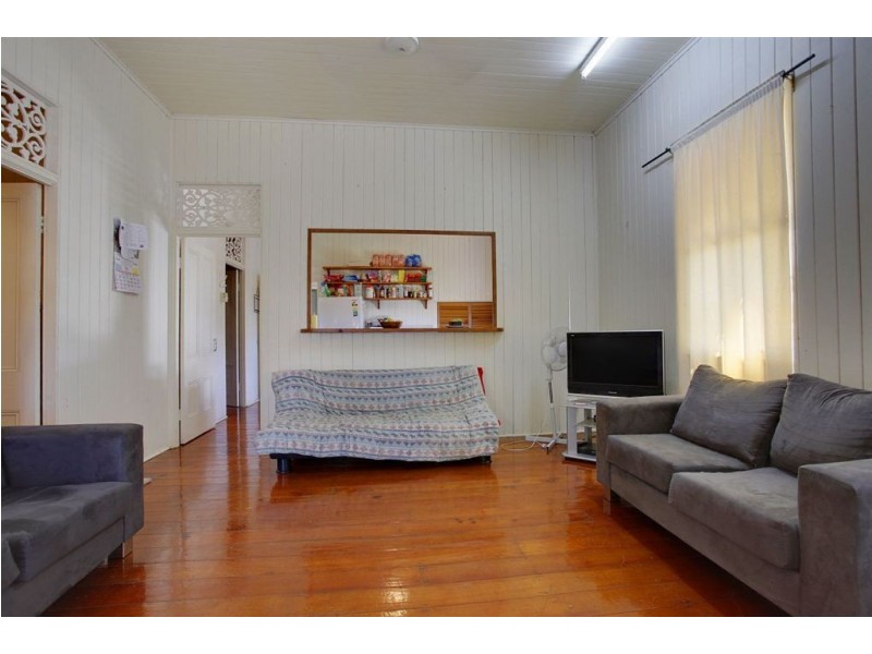 20 Clifton Street, North Ward QLD 4810