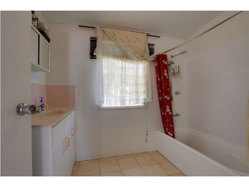 20 Clifton Street, North Ward QLD 4810