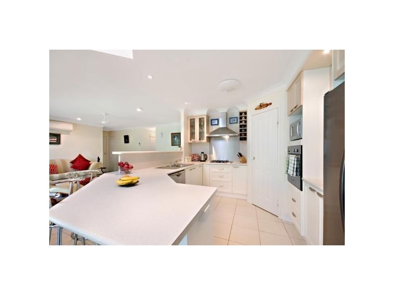 5 Hickory Court, Bushland Beach QLD 4818