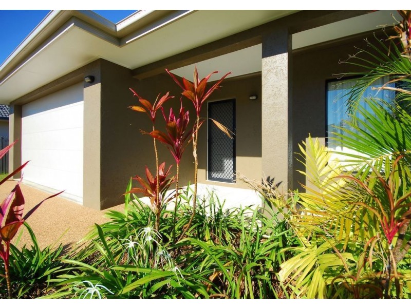 30 Daintree Drive, Bushland Beach QLD 4818