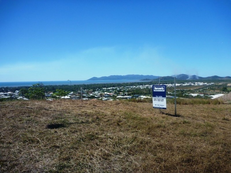 84 Goicoechea Drive, Bushland Beach QLD 4818