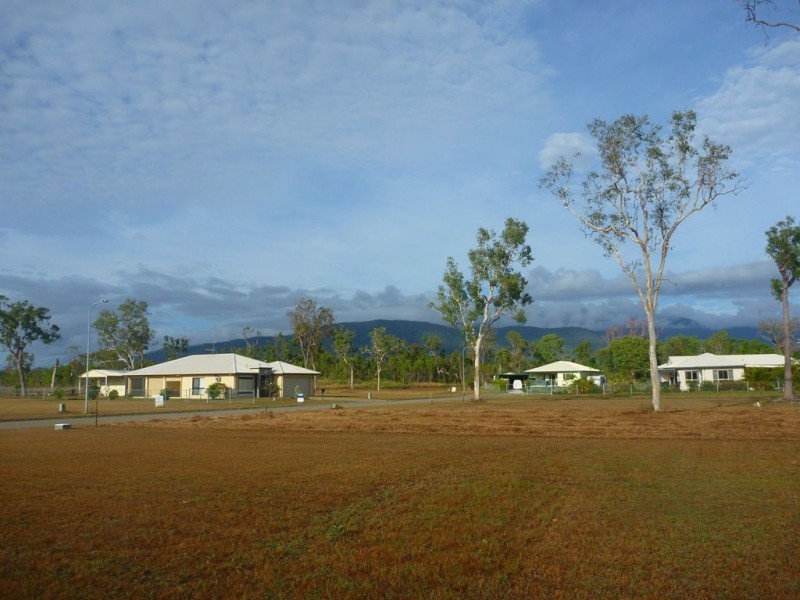 17 Medinah Court, Balgal Beach QLD 4816