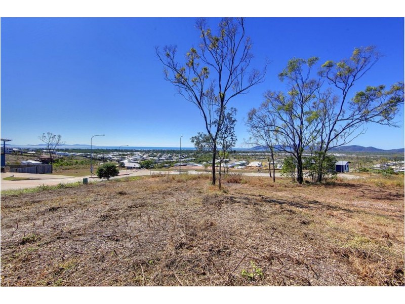49 Goicoechea Drive, Bushland Beach QLD 4818