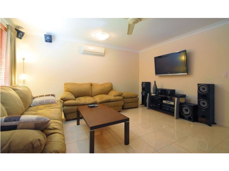 7 Littabella PLace, Bushland Beach QLD 4818