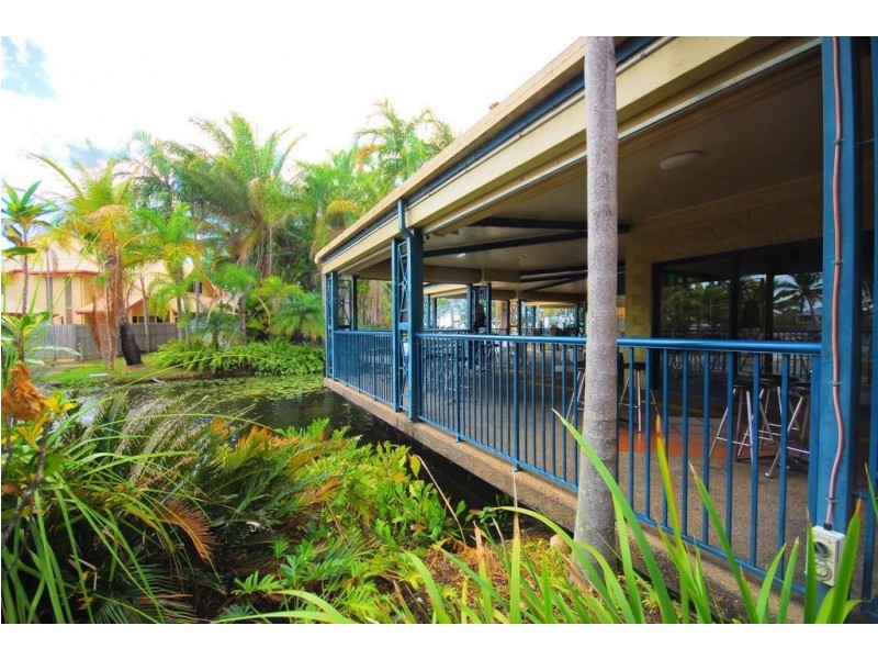 22 Cashell Crescent, Bushland Beach QLD 4818