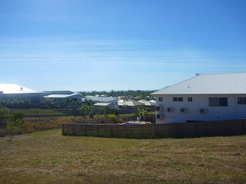 20 Genesta Court, Bushland Beach QLD 4818