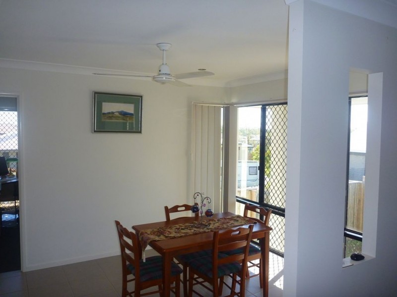 11 Helvellyn Street, Bushland Beach QLD 4818