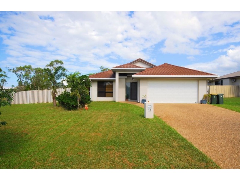 12 Dungurra Place, Bushland Beach QLD 4818