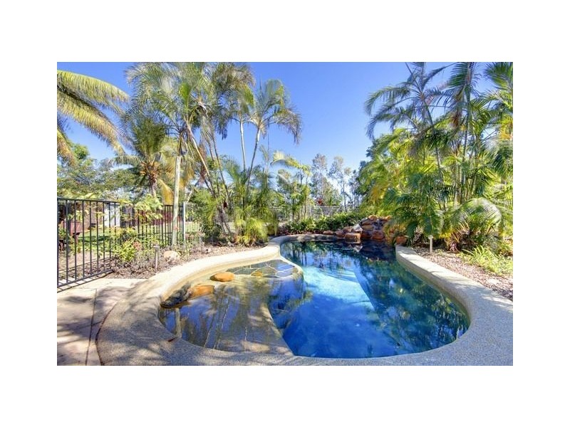 117 Coutts Drive, Bushland Beach QLD 4818