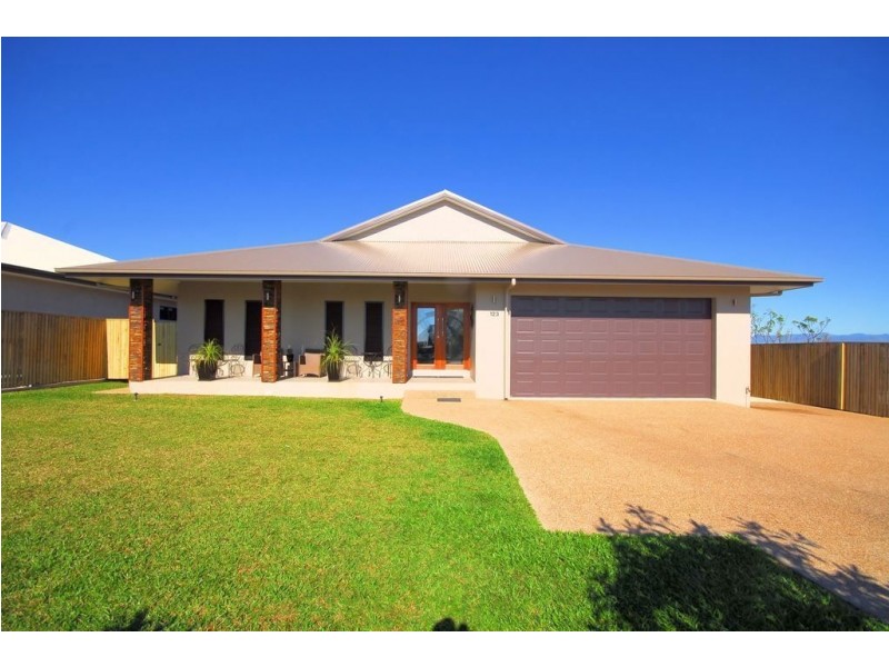 123 Goicoechea Drive, Bushland Beach QLD 4818