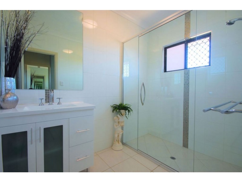 123 Goicoechea Drive, Bushland Beach QLD 4818