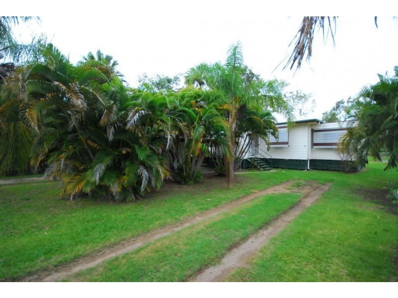 191 Balgal Beach Road, Balgal Beach QLD 4816