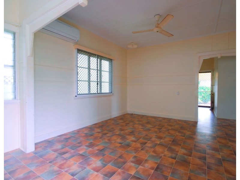 191 Balgal Beach Road, Balgal Beach QLD 4816