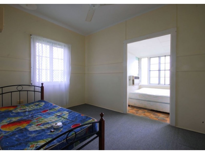 191 Balgal Beach Road, Balgal Beach QLD 4816