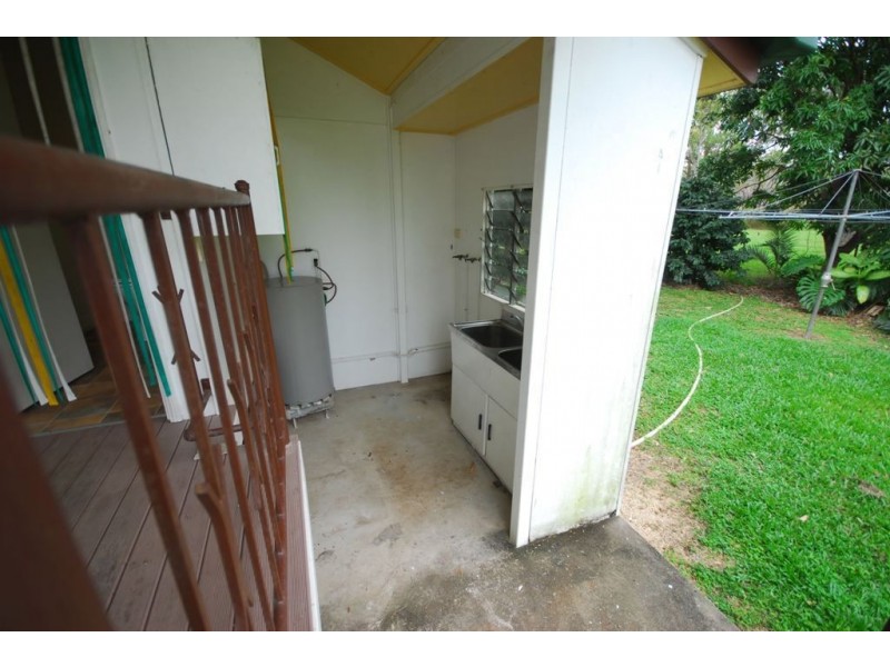 191 Balgal Beach Road, Balgal Beach QLD 4816