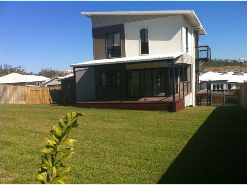 24 Channel Street, Bushland Beach QLD 4818