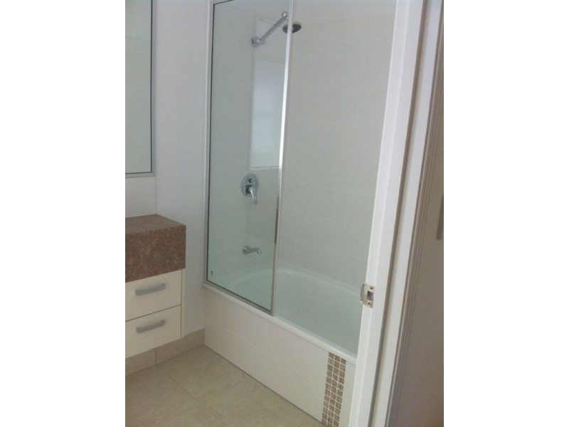 24 Channel Street, Bushland Beach QLD 4818