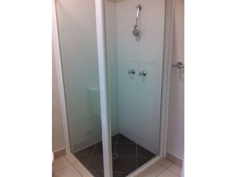 5 Yanooa Court, Bushland Beach QLD 4818