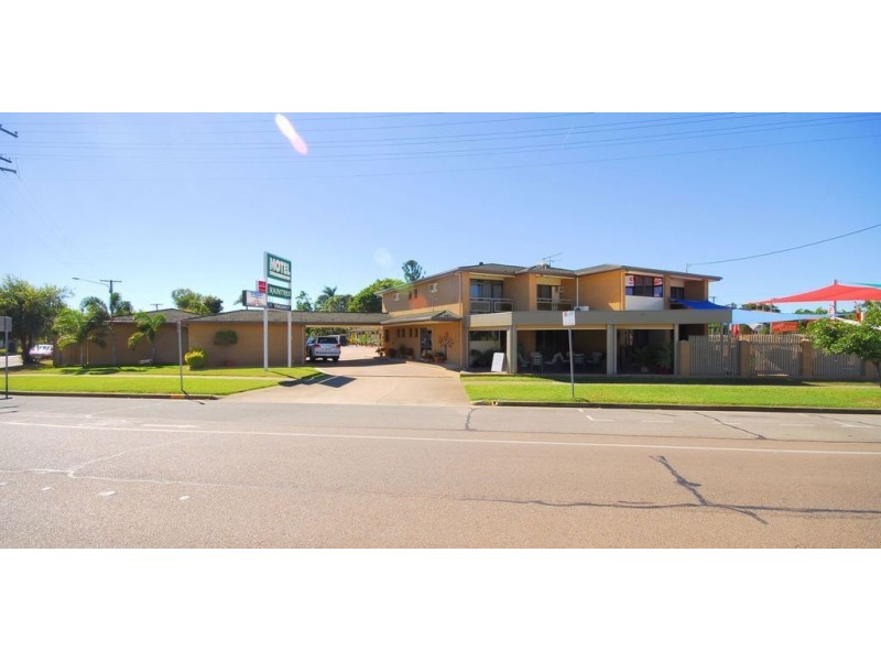 12 Bowen Road, Hermit Park QLD 4812