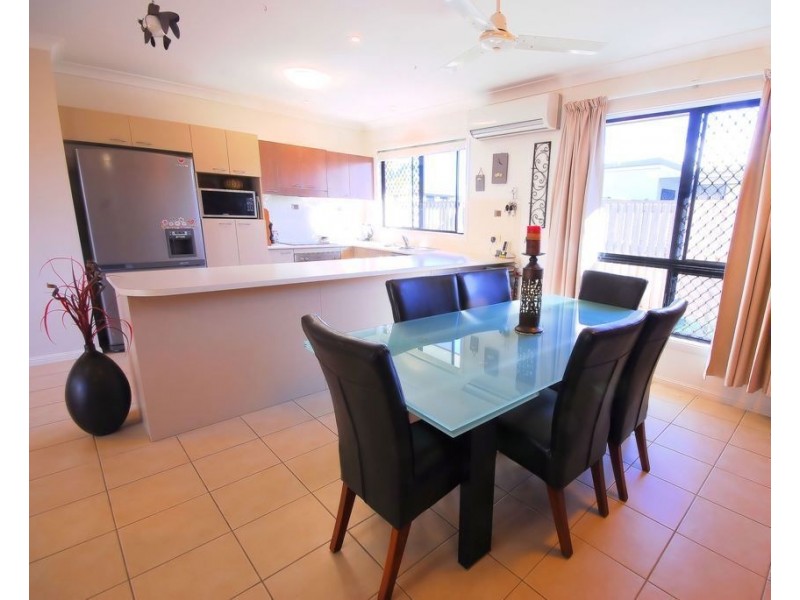 9 Mentmore Court, Bushland Beach QLD 4818